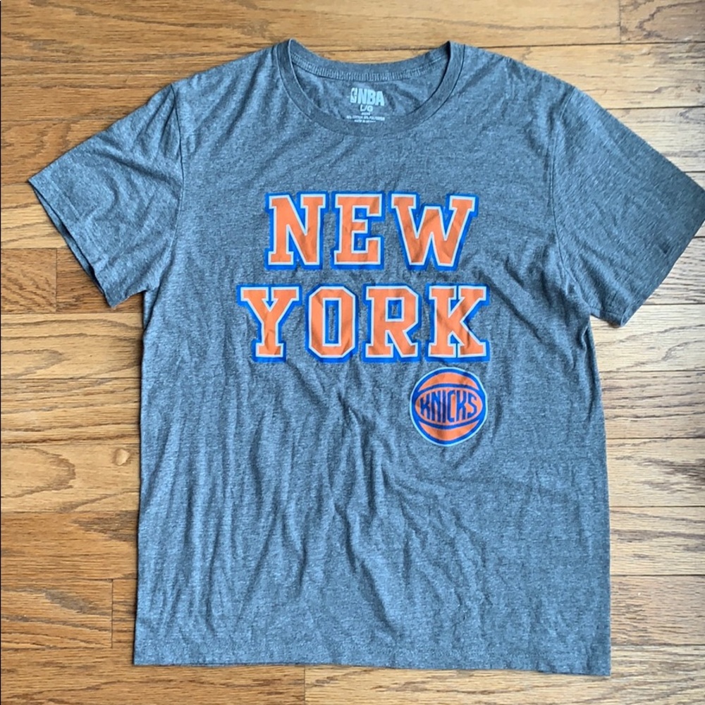 New York Knicks t shirt